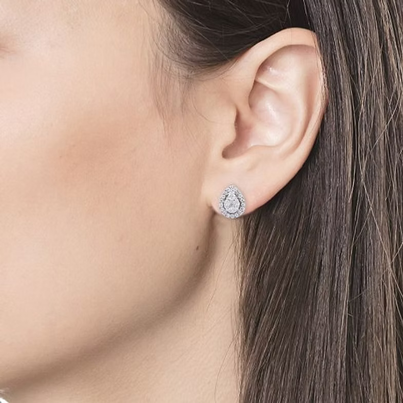 18K Solid Gold Solitaire Diamond Studs